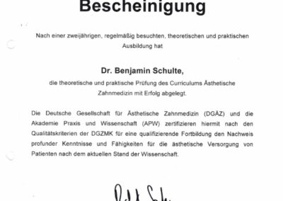 Bescheinigung Curriculum Ästhetische Zahnmedizin – Dr. Benjamin Schulte