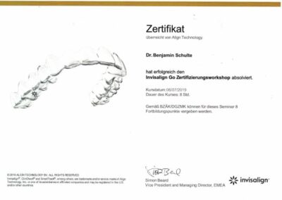 Invisalign Go Zertifikat – Dr. Benjamin Schulte, Fortbildung 2019