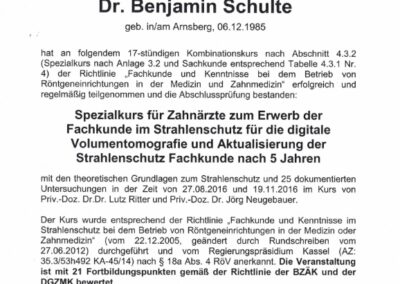 Zertifikat Strahlenschutz digitale Volumentomografie – Dr. Benjamin Schulte